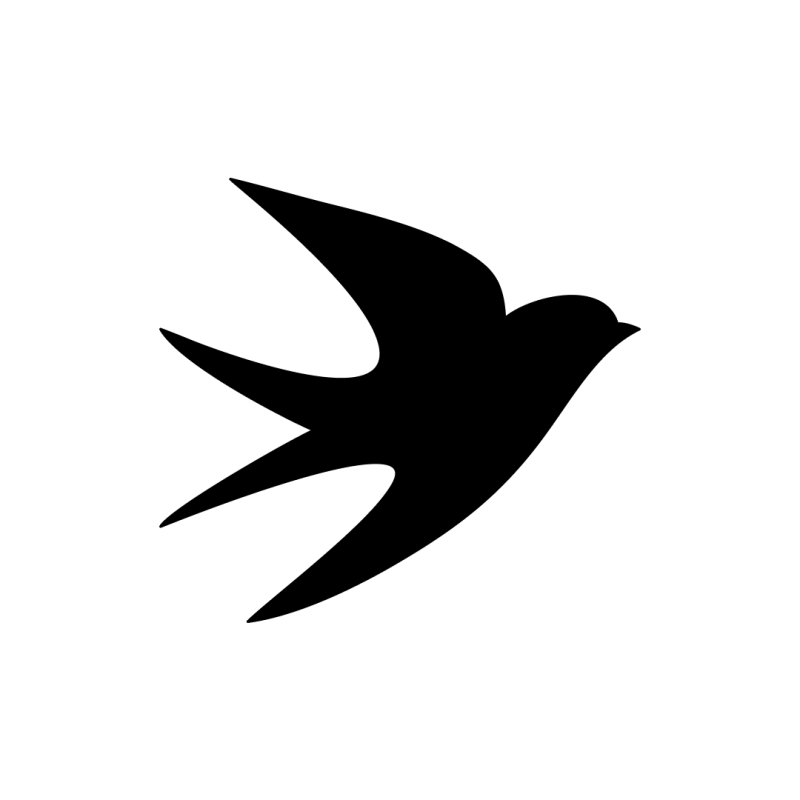 На изображении представлен черный силуэт летящей ласточки с остроугольными крыльями и хвостовыми перьями.