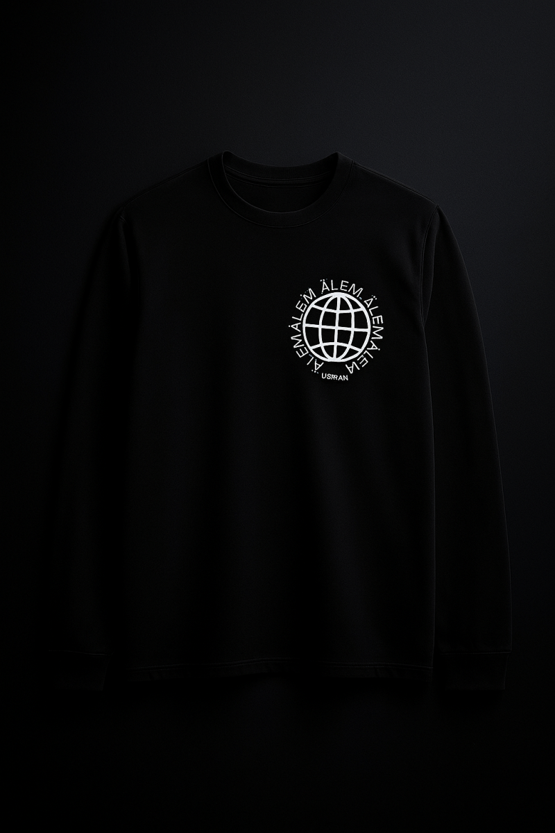 A black long-sleeved shirt features a white logo with a globe and the text "ÁLEM USIRAN."