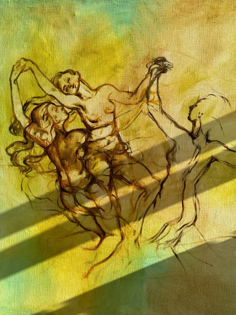 На картине изображена абстрактная живопись в оттенках желтого и коричневого, изображающая три фигуры в танцевальной позе, с полосами света, падающими на нижнюю часть холста.